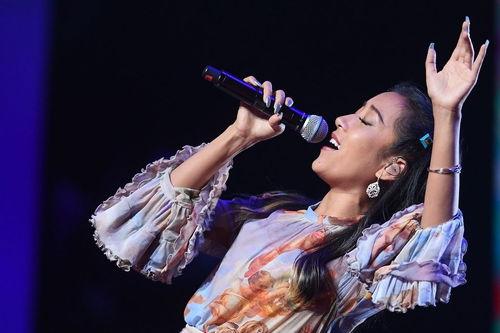 戴口罩女生娱乐圈爆料,戴口罩女生神秘身份曝光,背后故事引关注 第3张 戴口罩女生娱乐圈爆料,戴口罩女生神秘身份曝光,背后故事引关注 第3张